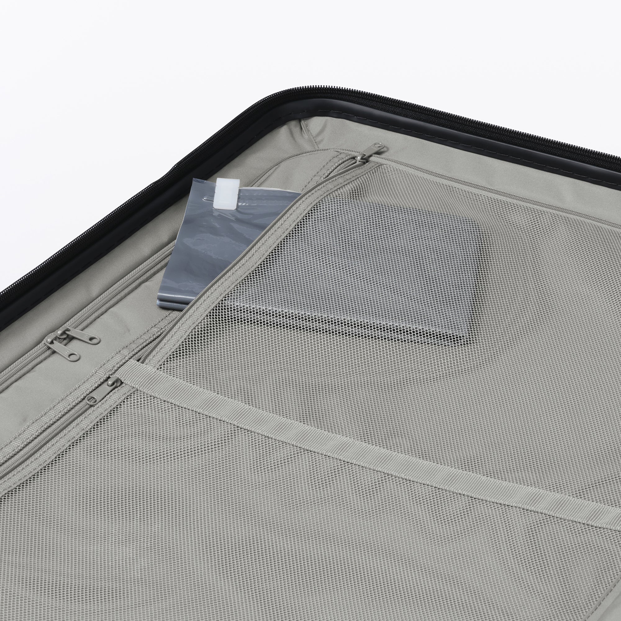 Hard Shell Suitcase 75L | Check-In - Image 22
