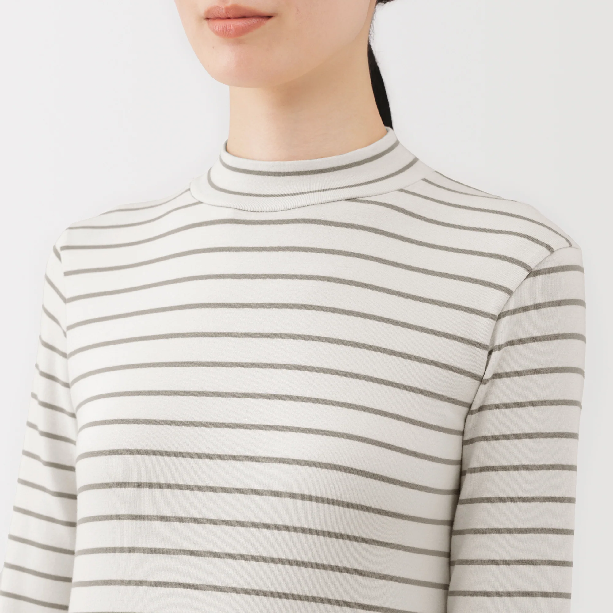 Brushed Mockneck T-Shirt - Image 49