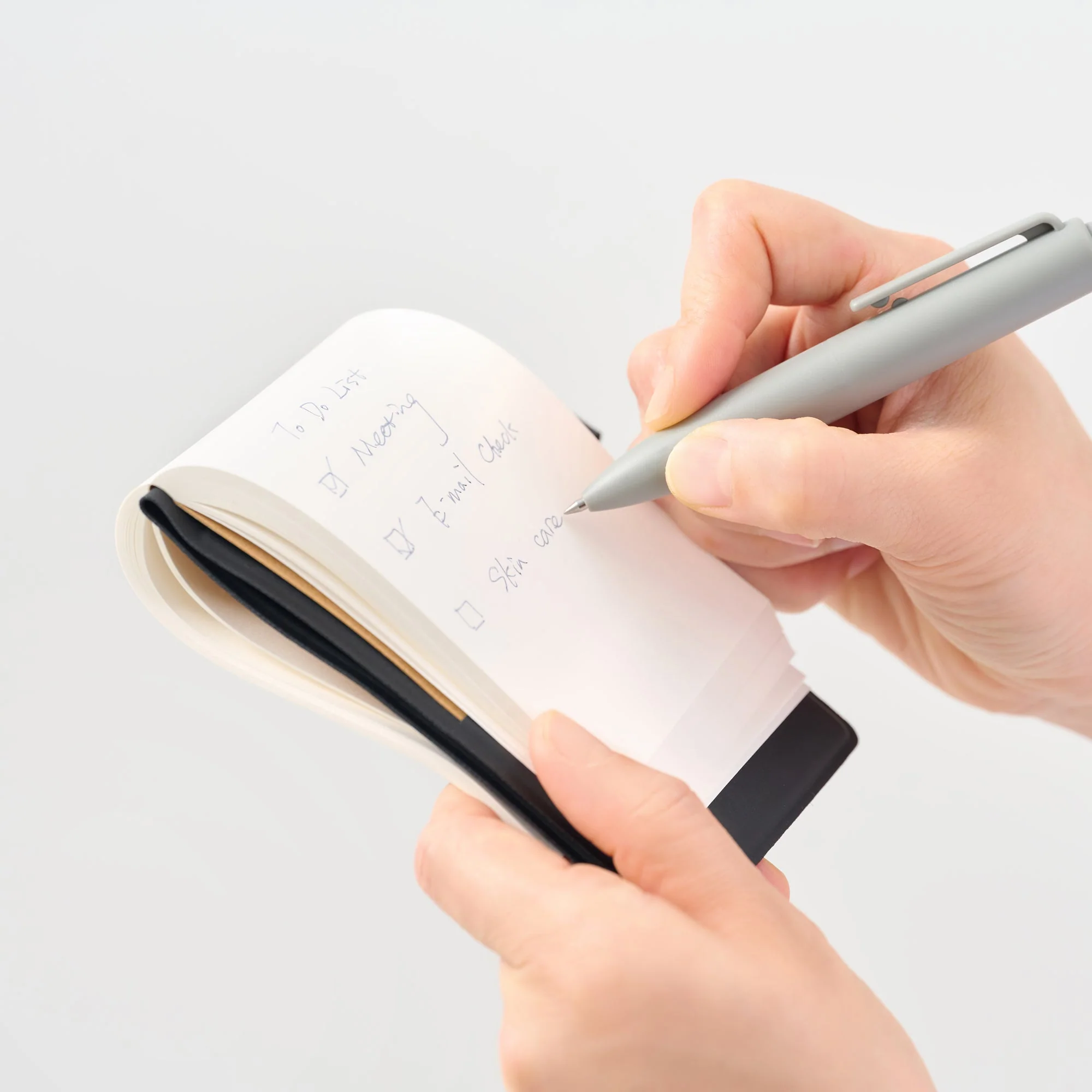 Compact Notebook A7 - Black - Image 8