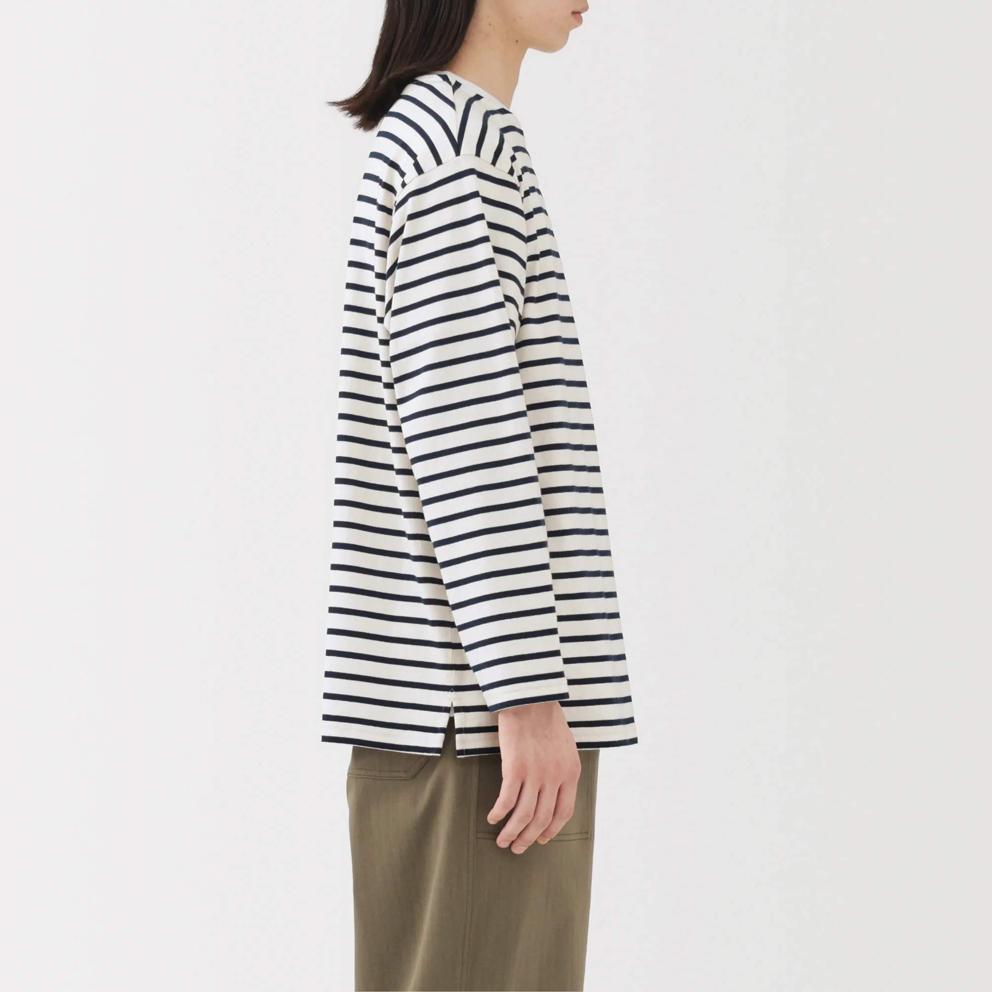 Heavyweight Boatneck T-Shirt - Image 21