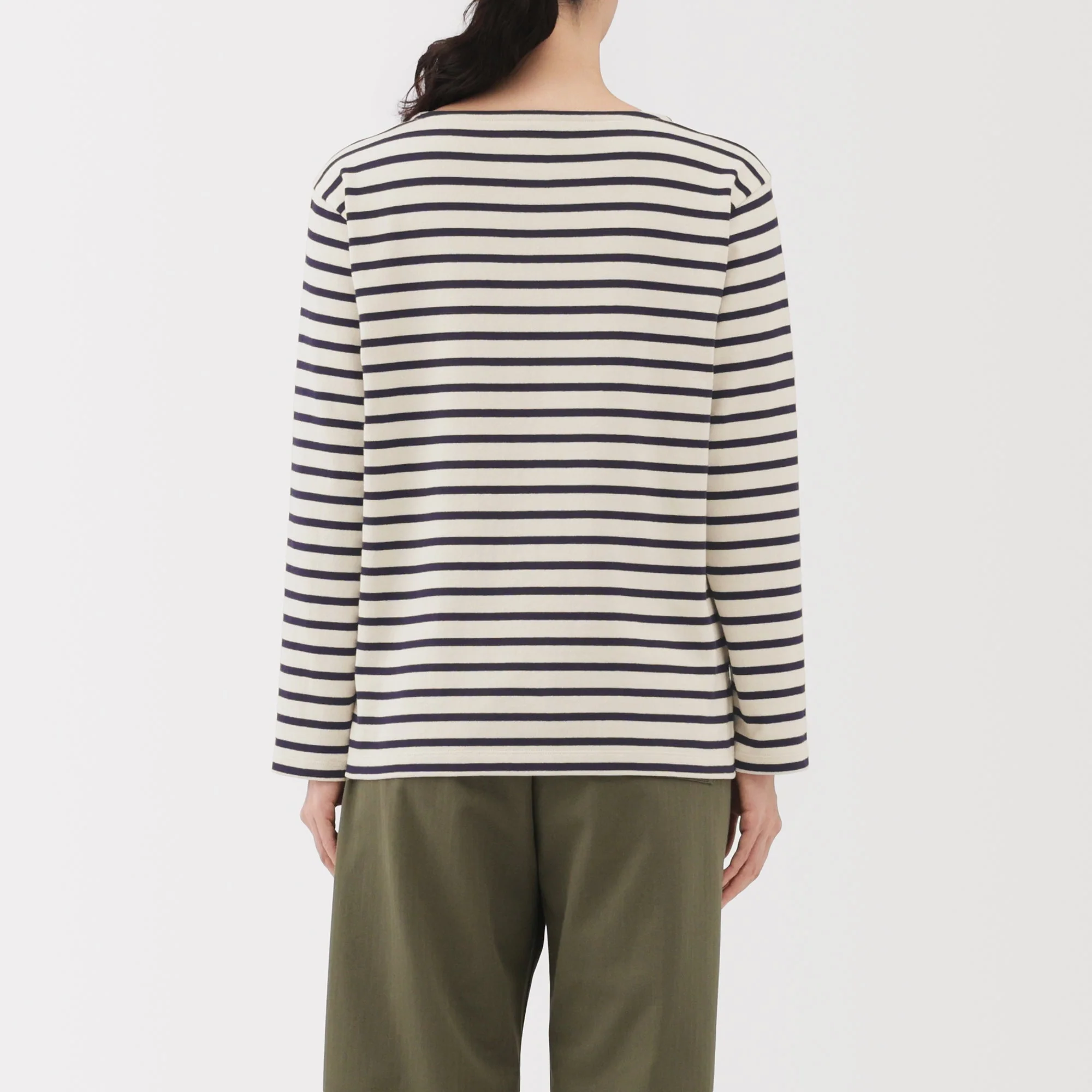 Heavyweight Boatneck T-Shirt - Image 6