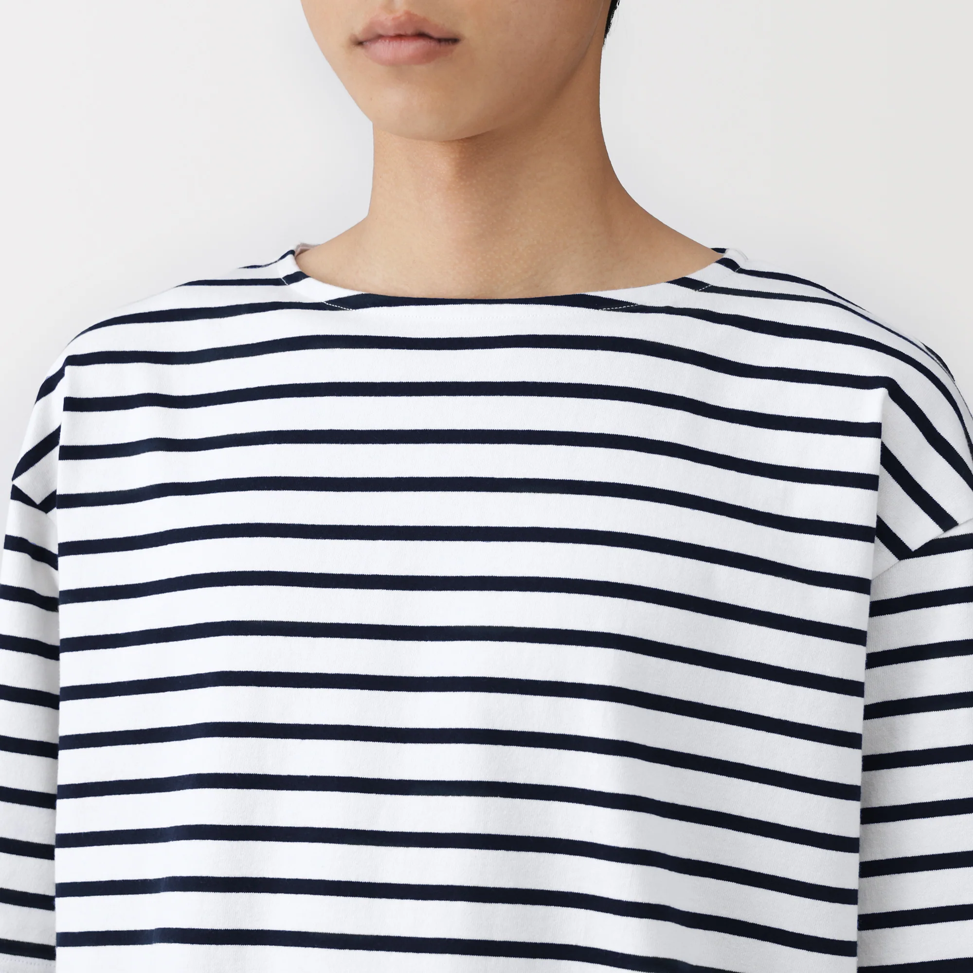 Heavyweight Cotton Boatneck T-Shirt - Image 7