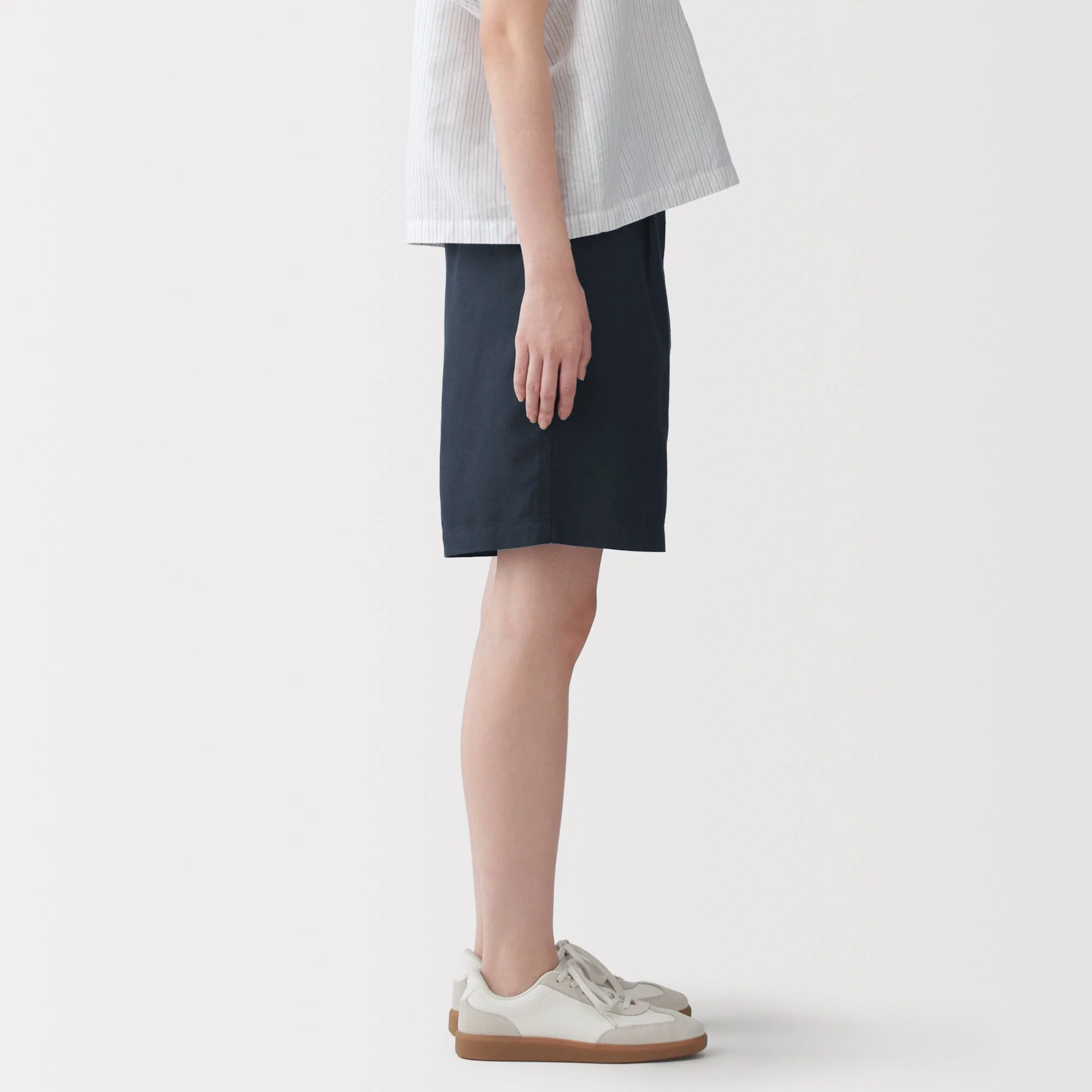 Hemp Blend Twill Shorts - Image 5