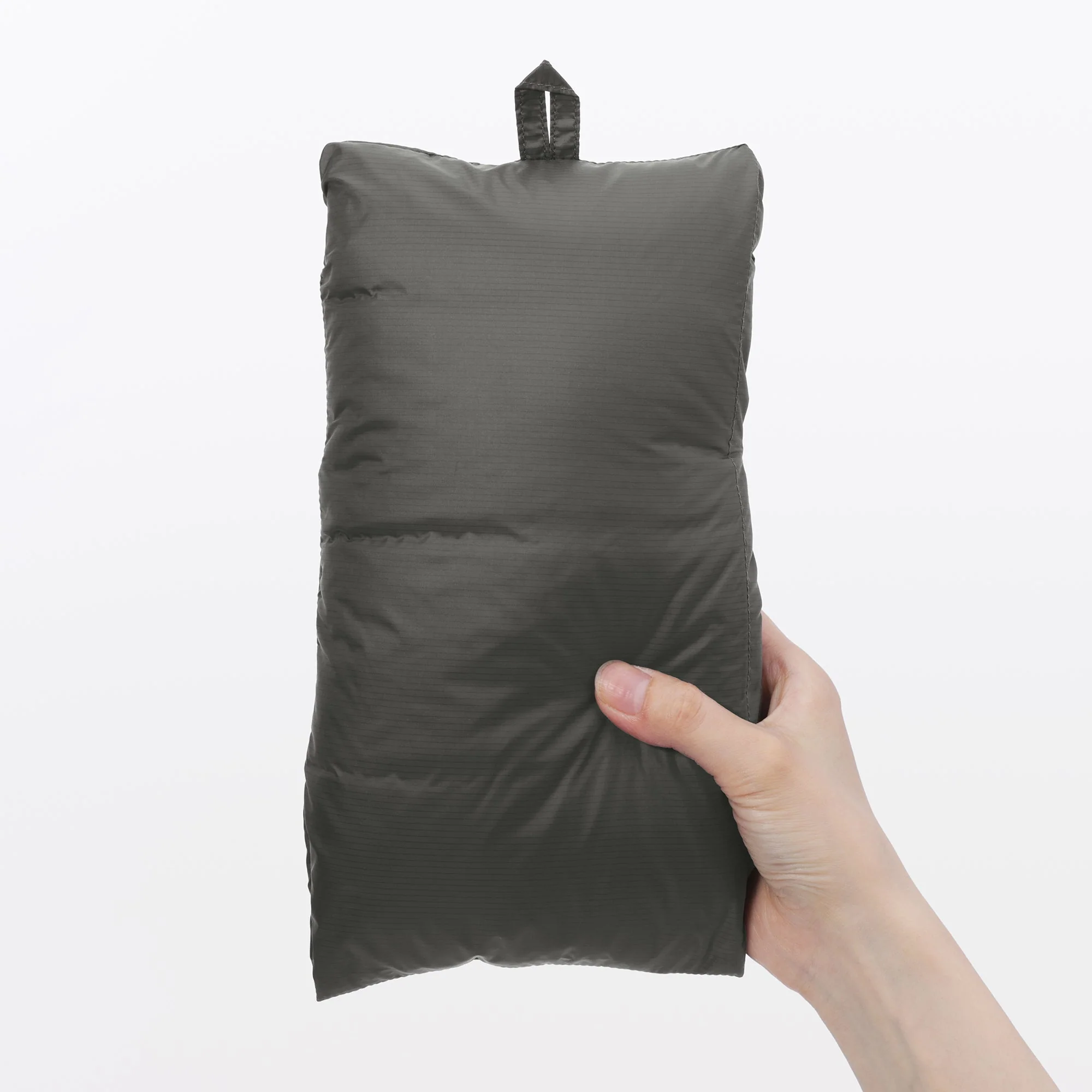 Lightweight Down Collarless Vest - Image 20