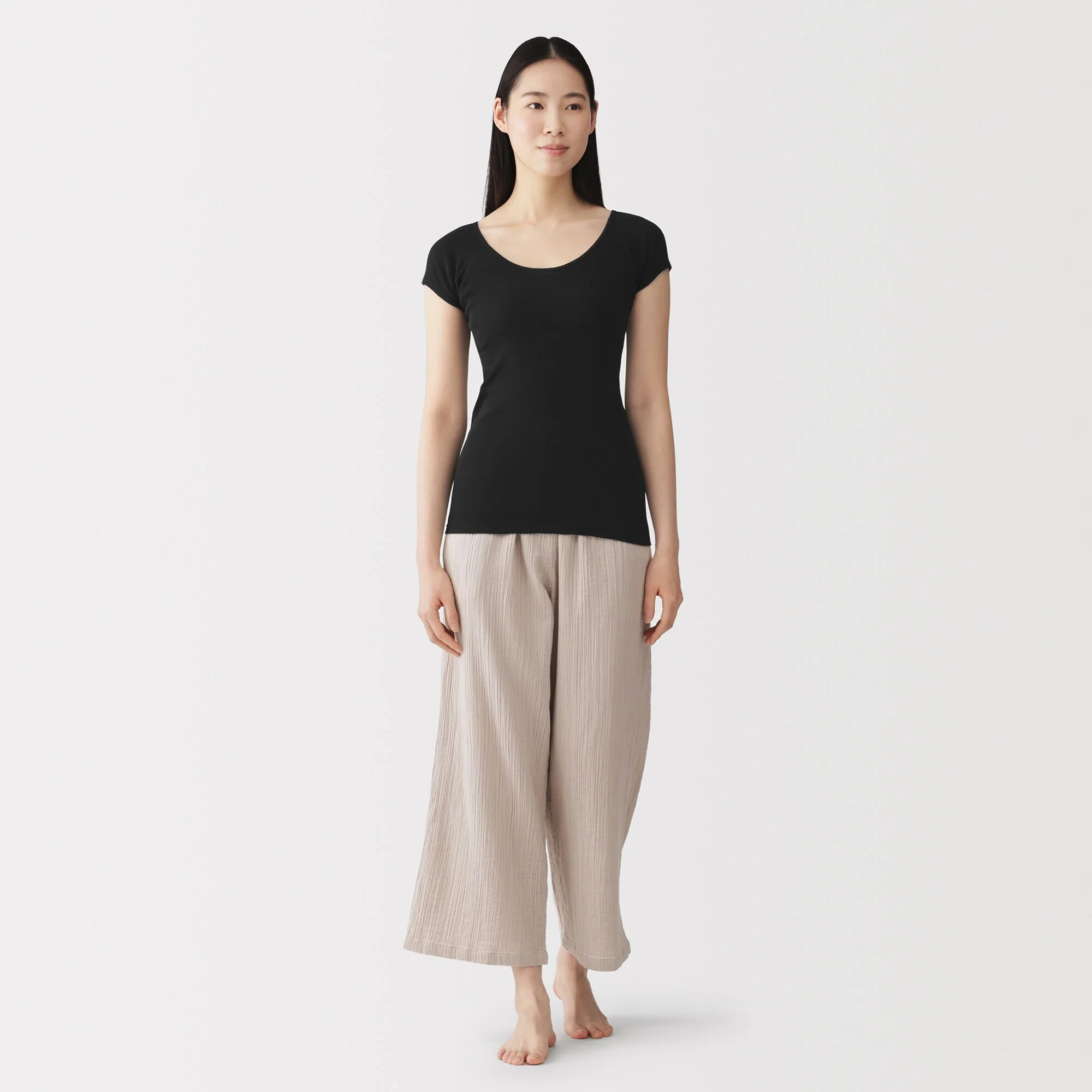 Moisture-Wicking Sweat Pad T-Shirt - Image 12