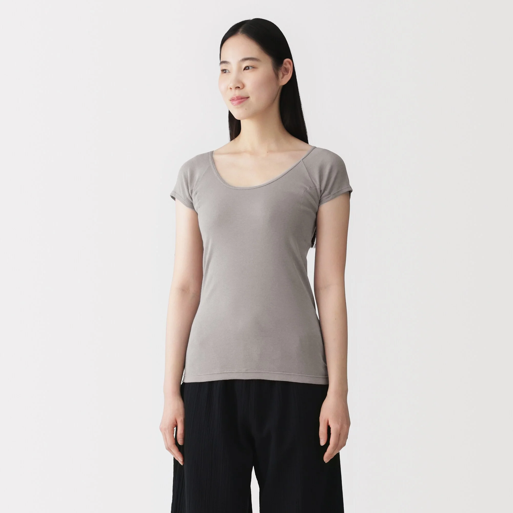 Moisture-Wicking Sweat Pad T-Shirt - Image 19