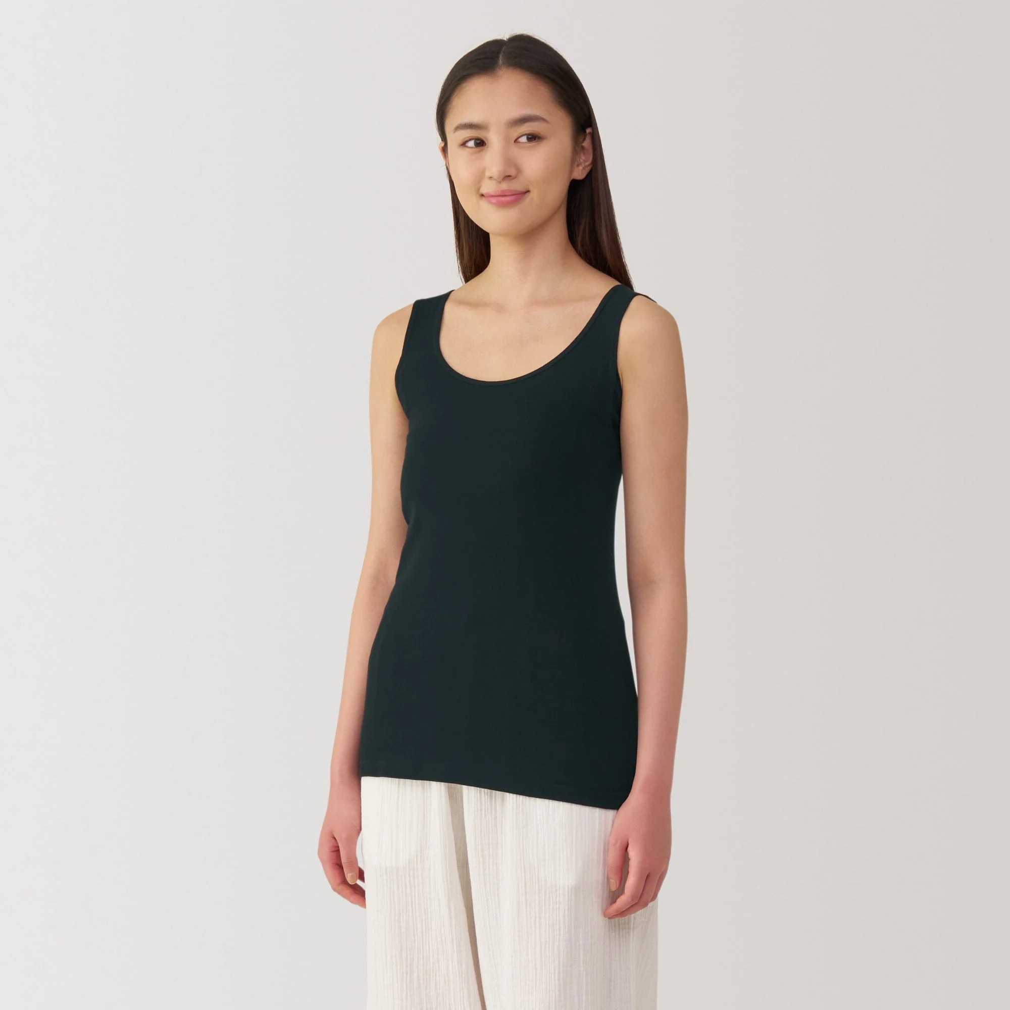 Moisture-Wicking Sweat Pad Tank Top - Image 3