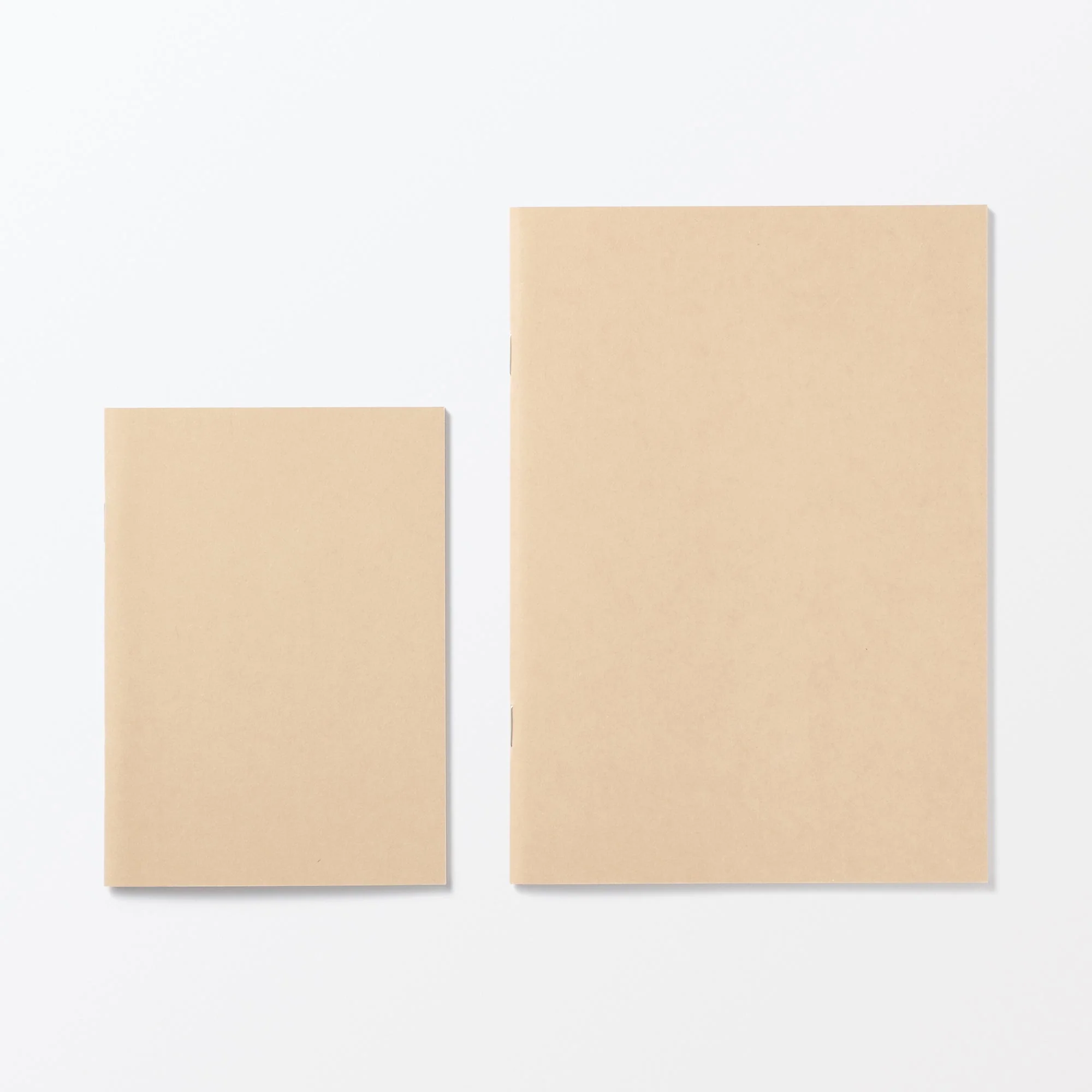 Plain Notebook A6 - Image 4