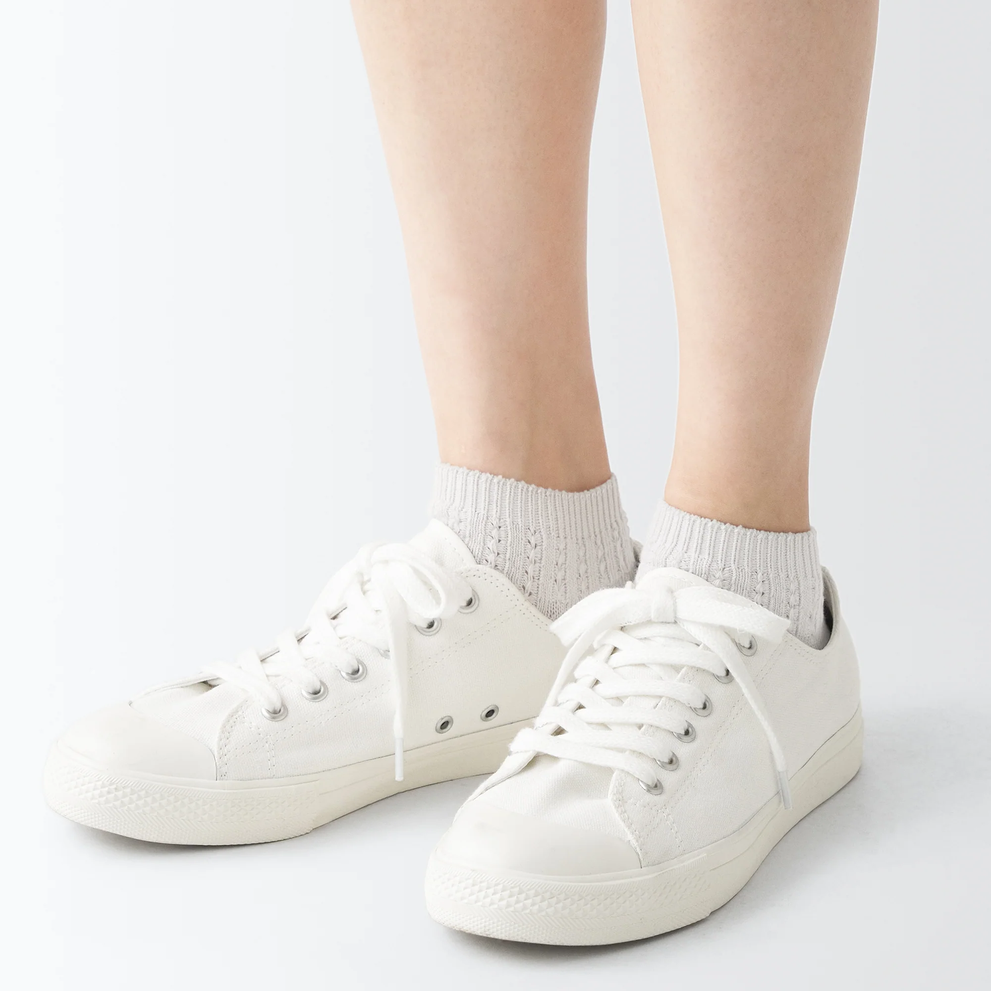 Right Angle Pattern Stitch Sneaker Socks - Image 7