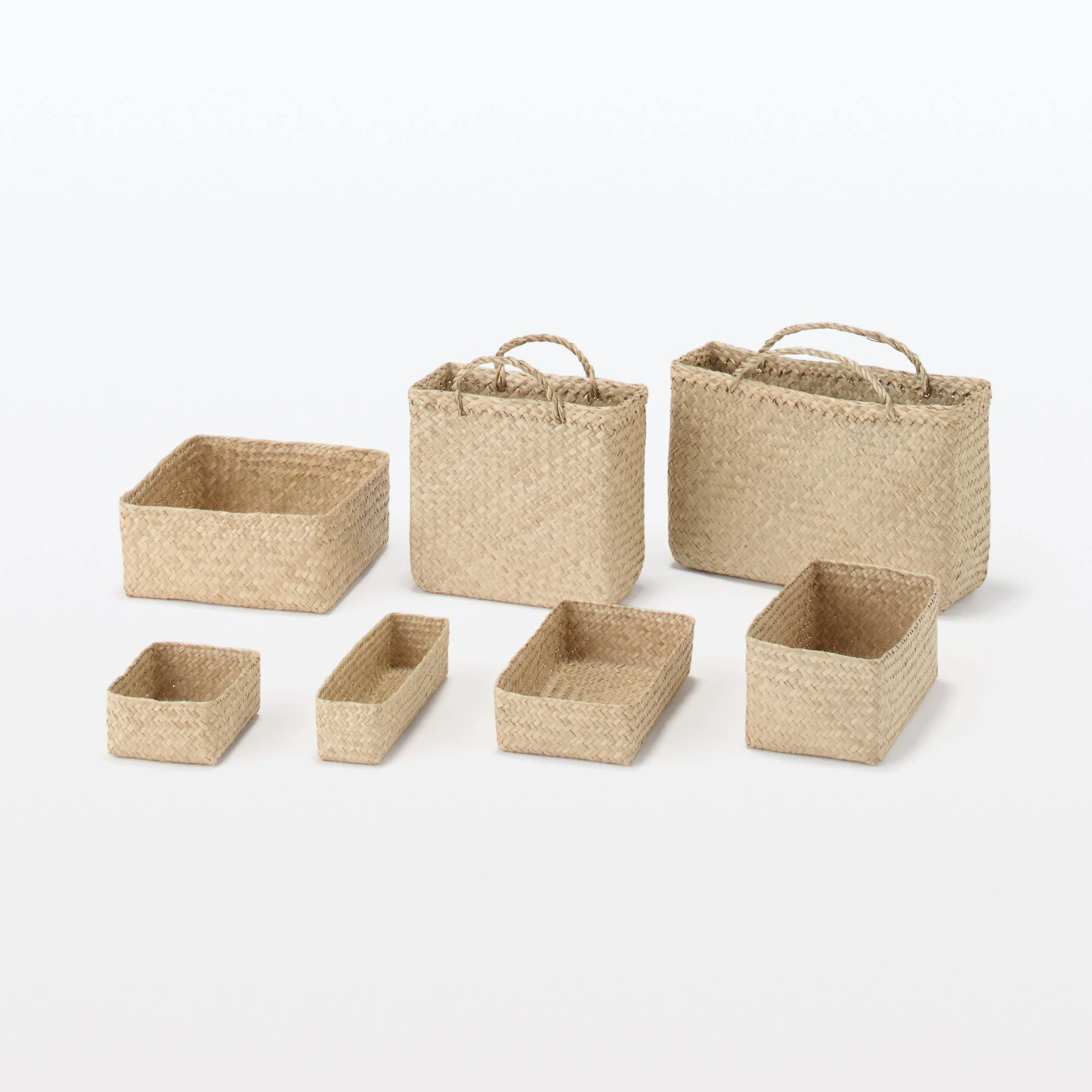 Seagrass Herringbone Basket with Handle - Small (W9.8 x D4.9 x H9.4") - Image 7